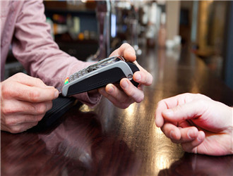     樂刷pos機怎么加盟？